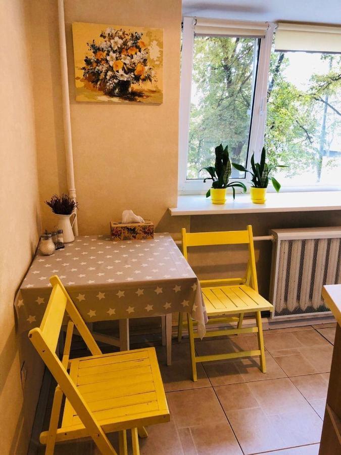 Sunflower Apartment Near Kiev Airport & Railway Station & Center City! المظهر الخارجي الصورة
