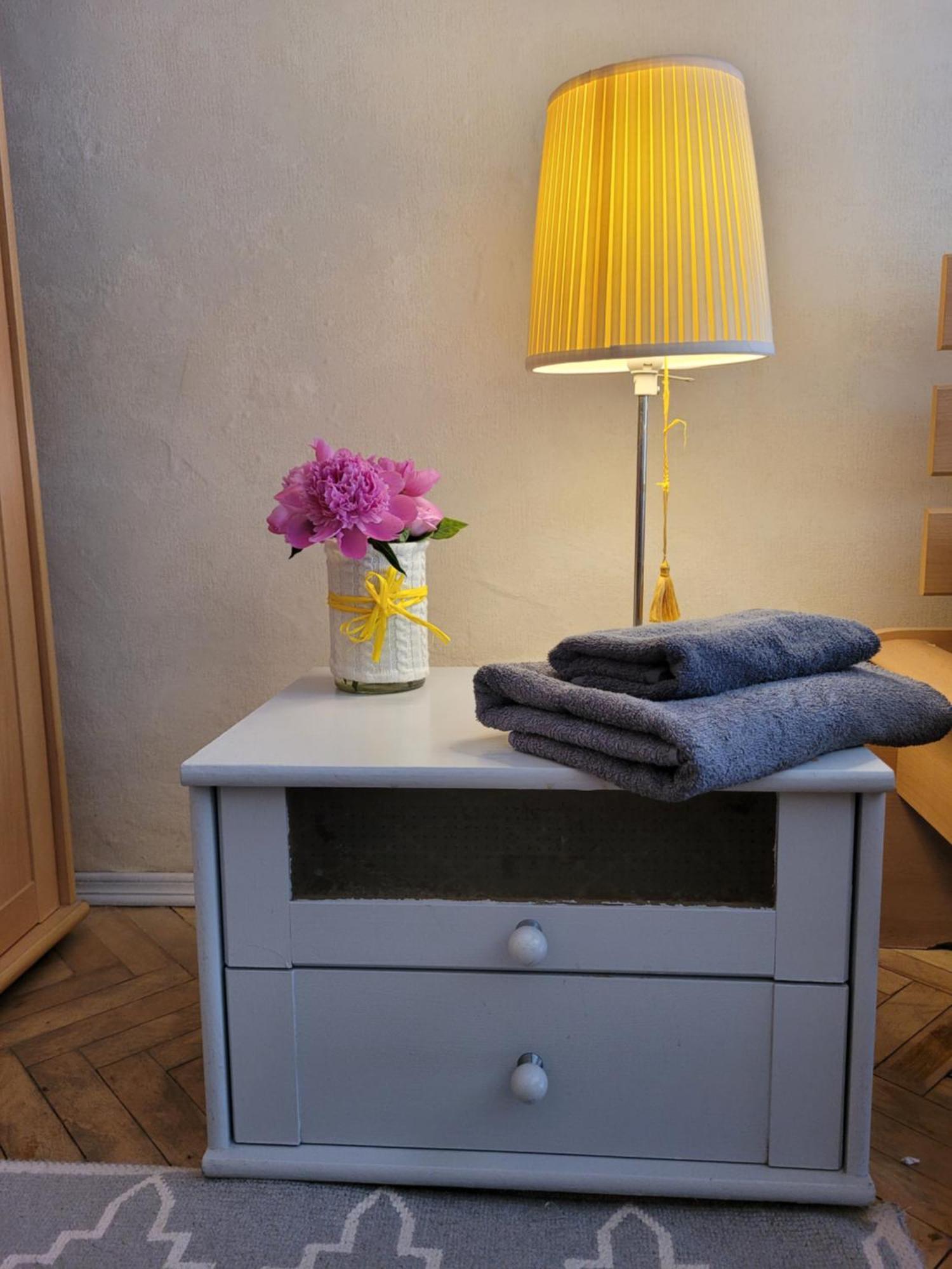 Sunflower Apartment Near Kiev Airport & Railway Station & Center City! المظهر الخارجي الصورة