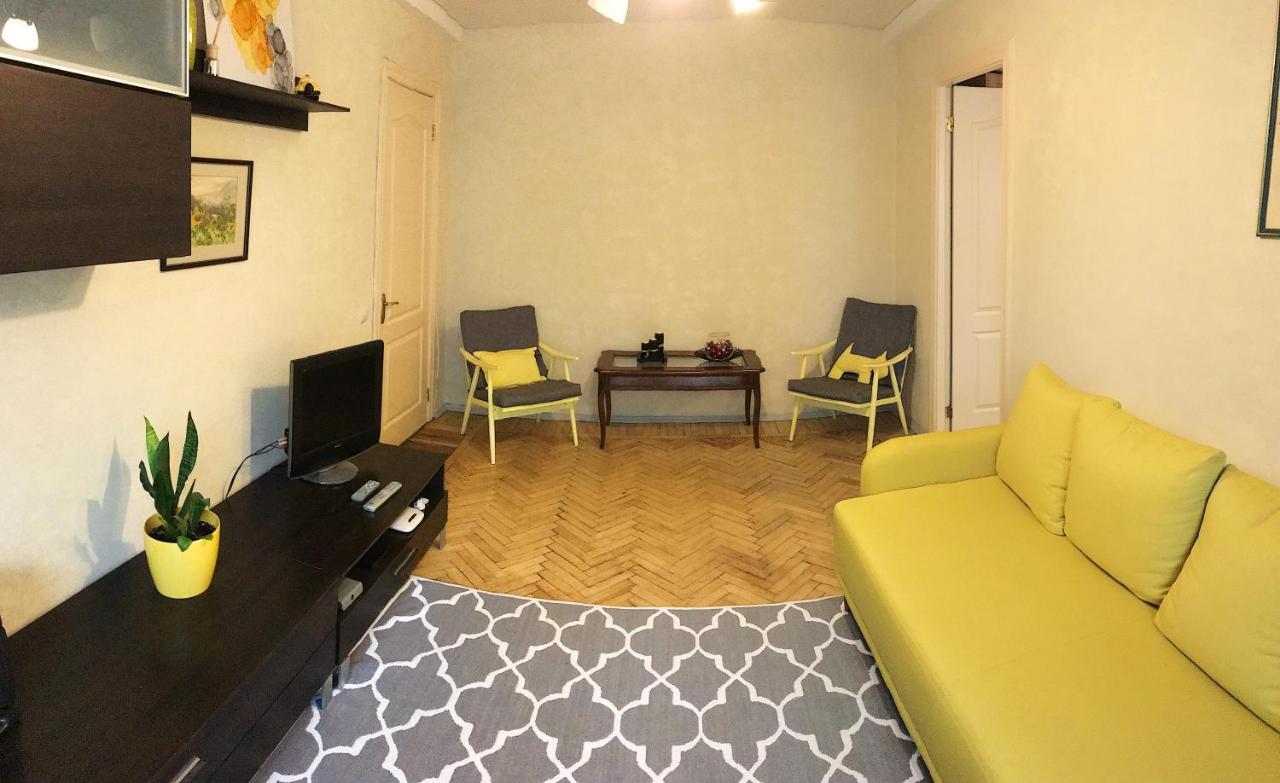 Sunflower Apartment Near Kiev Airport & Railway Station & Center City! المظهر الخارجي الصورة
